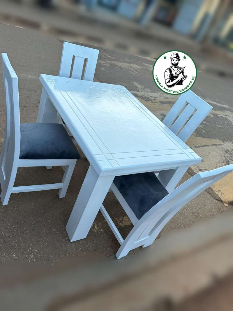 White 4 Seaters Dinning Table