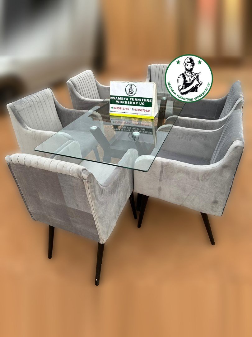 6 Seater Mirrored Dining Table