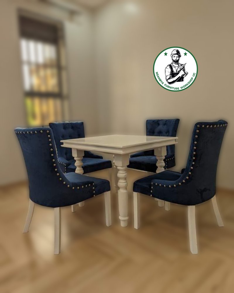 4Seater Tufted Dinning Table