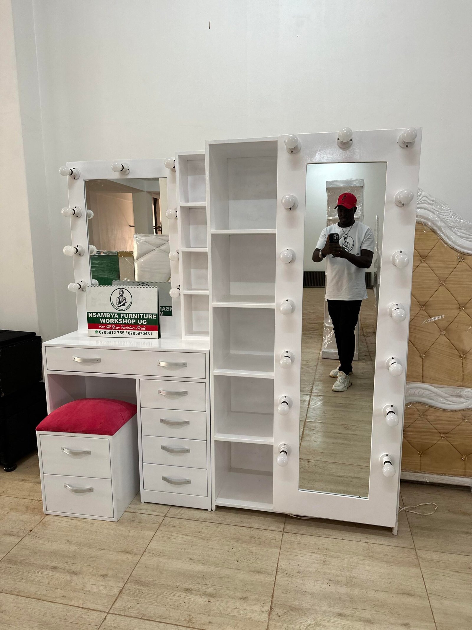 lumina beauty station dresser