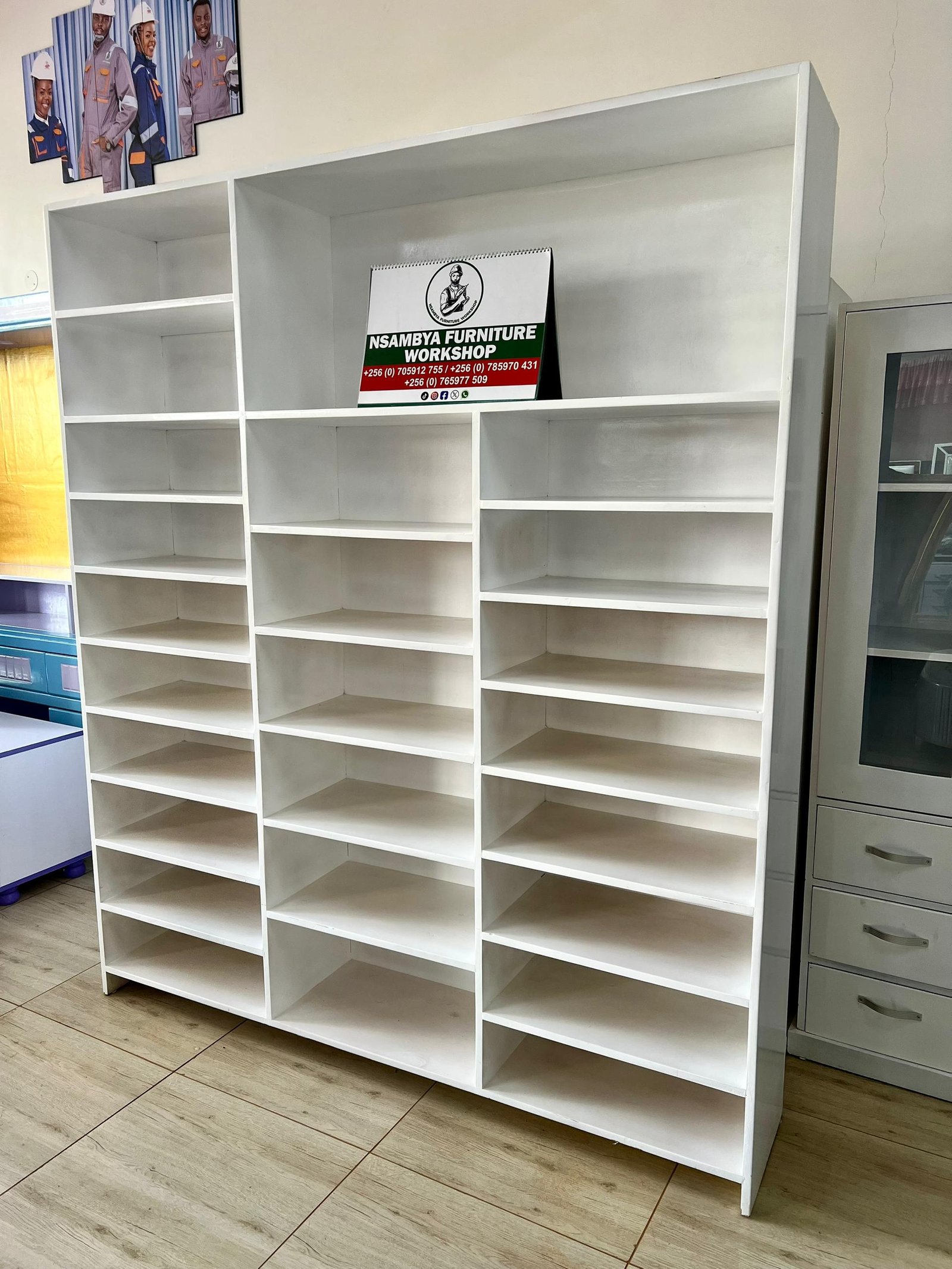 Open Free ShoeRack