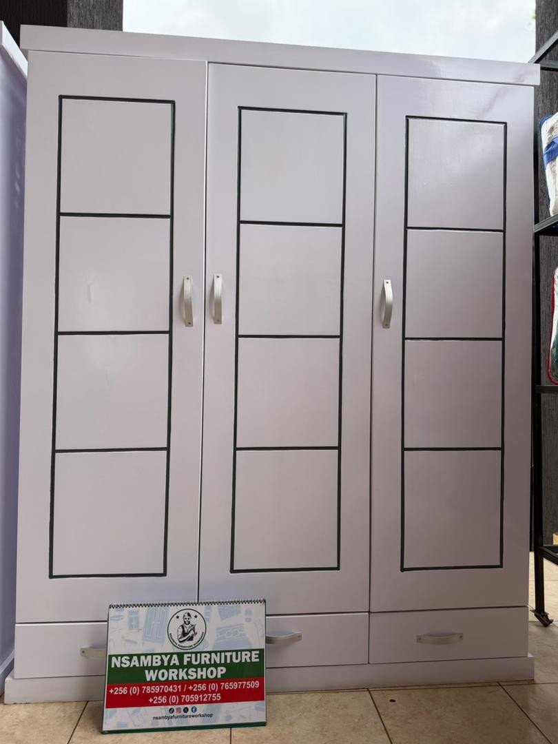 Classic White 3-Door Panel Wardrobe